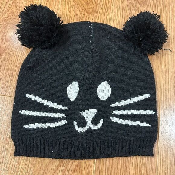 Cute Kitten Cat Face Black White Pompom Beanie - Picture 1 of 3